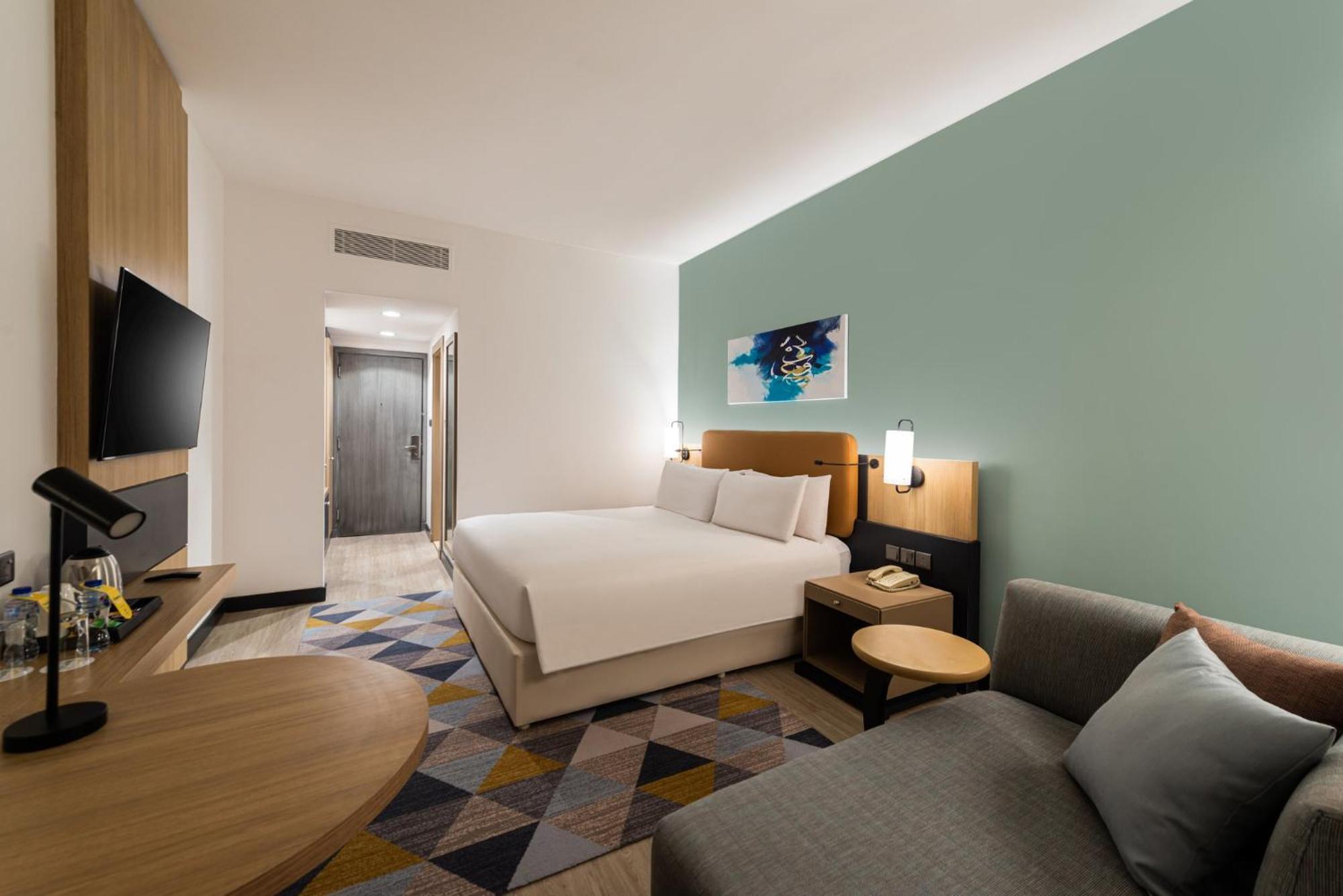 Holiday Inn Riyadh Al Qasr By Ihg Exterior photo
