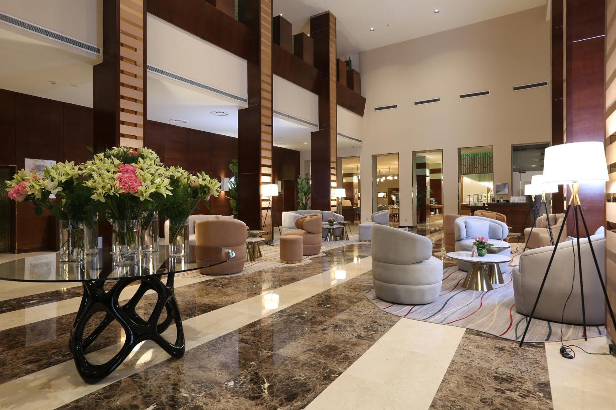 Holiday Inn Riyadh Al Qasr By Ihg Exterior photo